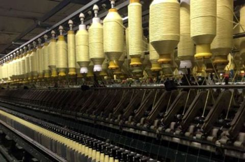 Bahan Tekstil Teknologi Tinggi: Inovasi Terbaru dalam Industri Pakaian